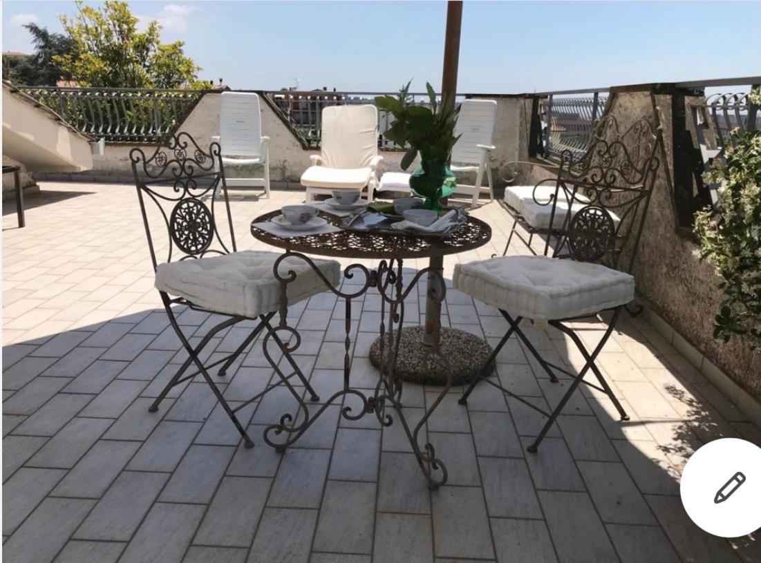Villa Maximo Apartment Альбано-Лаціале Екстер'єр фото